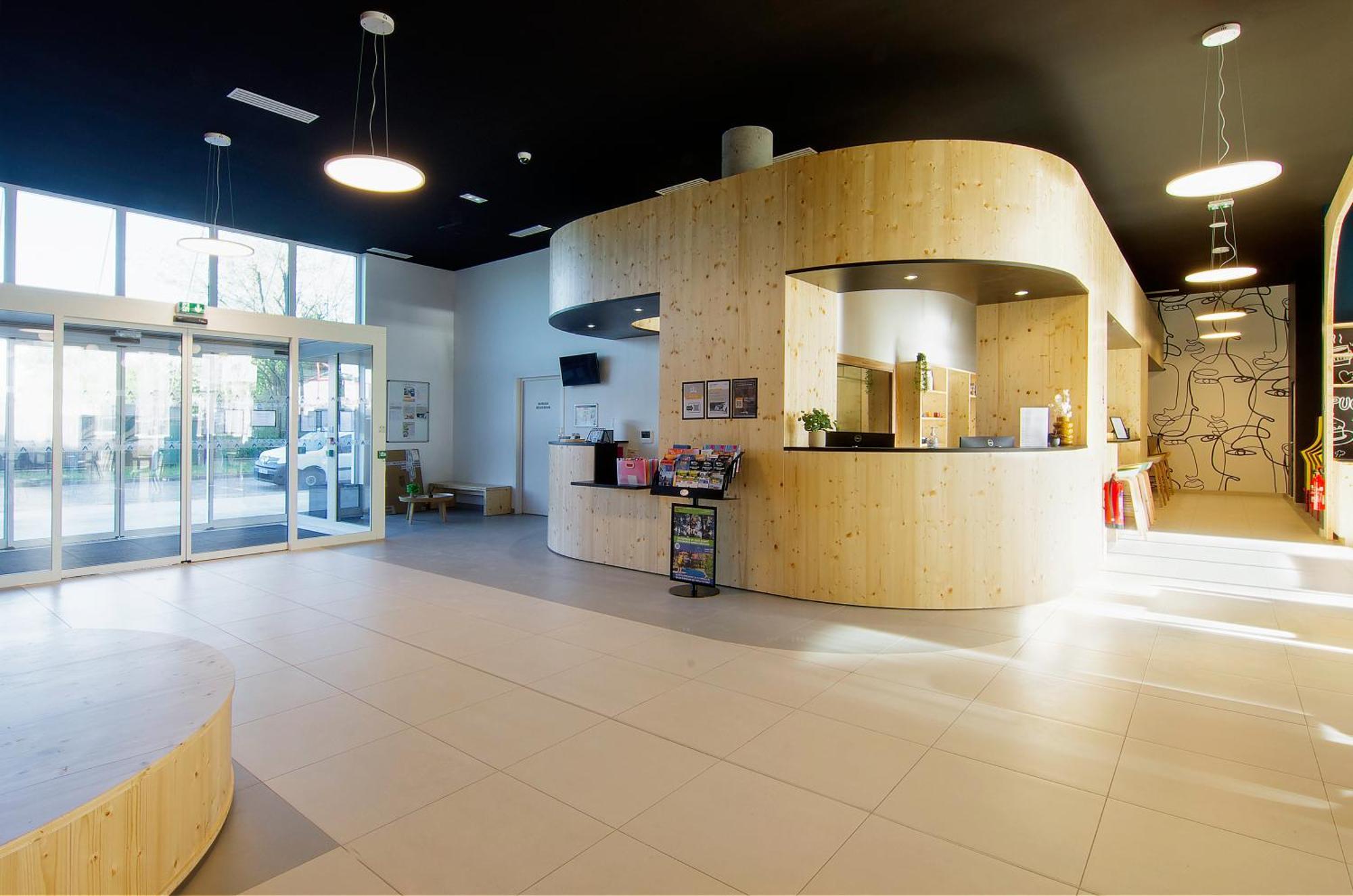 Sweetly I-Art Gradignan - Bordeaux Sud Aparthotel ภายนอก รูปภาพ